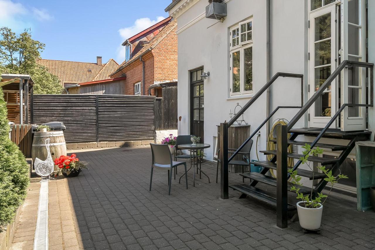 Sweethome Guesthouse Esbjerg Ngoại thất bức ảnh