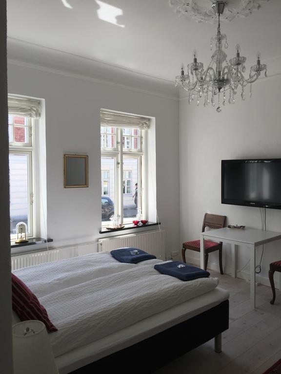 Sweethome Guesthouse Esbjerg Ngoại thất bức ảnh