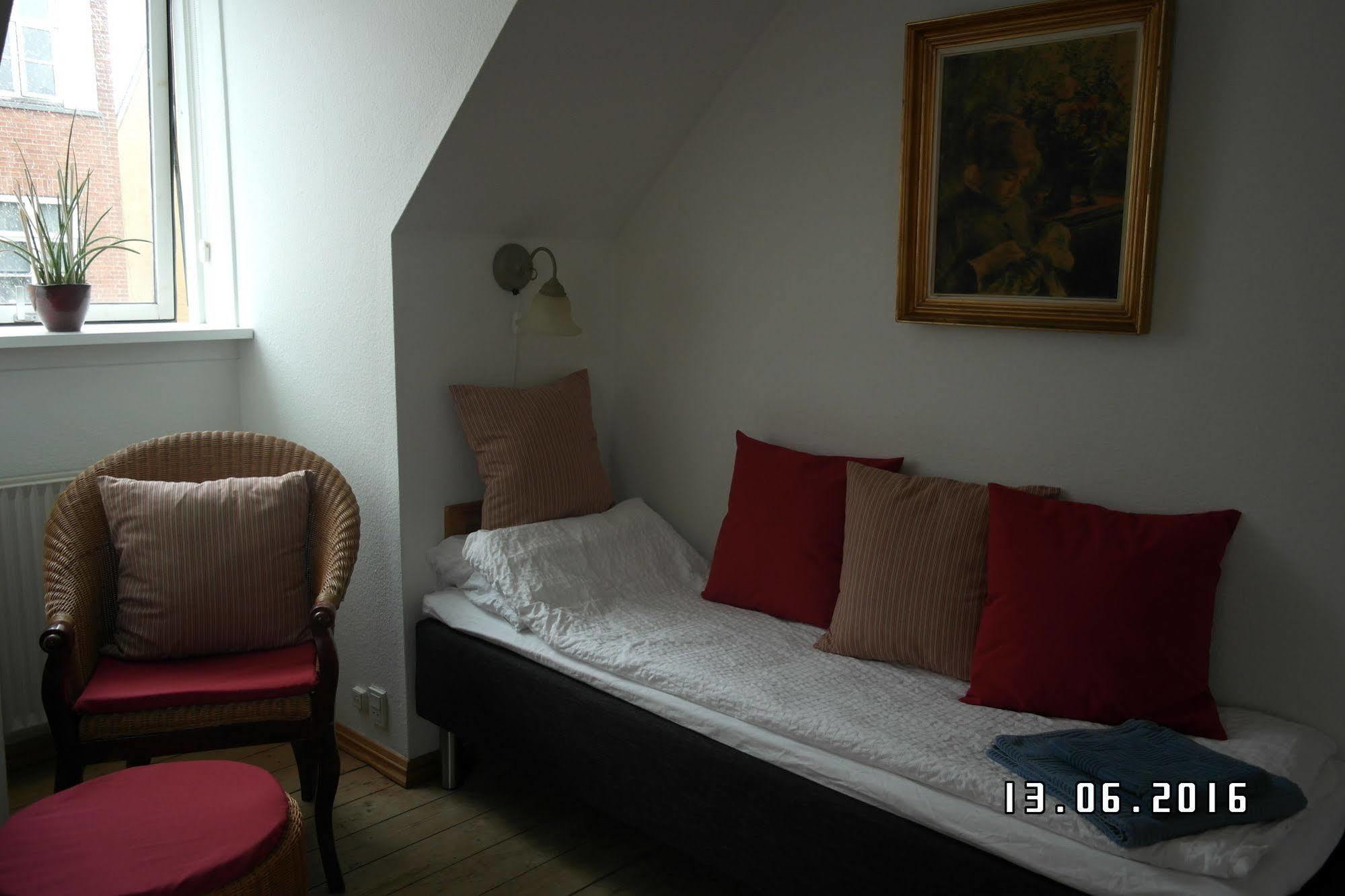 Sweethome Guesthouse Esbjerg Ngoại thất bức ảnh